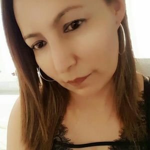 Meet your Posher, Leticia